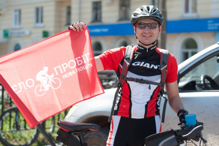  «Нова пошта» строит сеть велопарковок для клиентов 