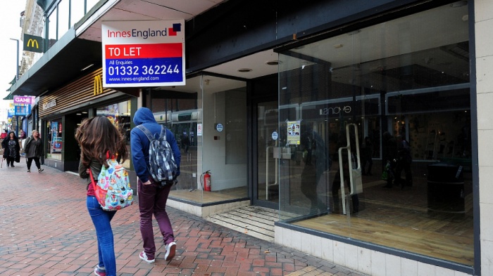 Почему покупатели уходят в интернет из физических магазинов