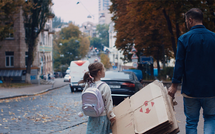 Клиенты Новой Почты сняли ролик для Новой Почты