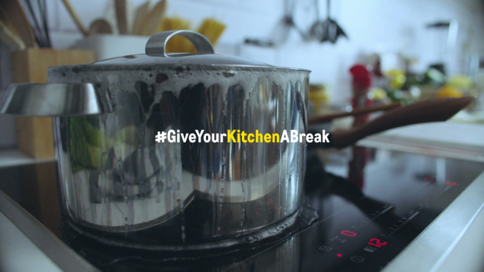 METRO и Serviceplan призывают дать кухне отдохнуть на Рождество