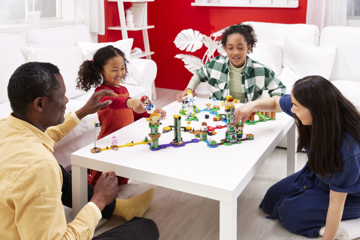 LEGO Group представляє можливість гри на двох у всесвіті LEGO® Super Mario™ за допомогою LEGO® Mario™ та LEGO® Luigi™