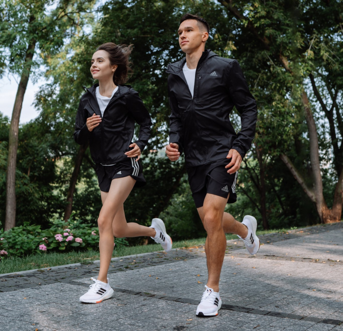 Олександр Тимчик та Маша Голуб в кампанії ULTRABOOST 21 «ЗАРЯДЖАЙСЯ БІГОМ»