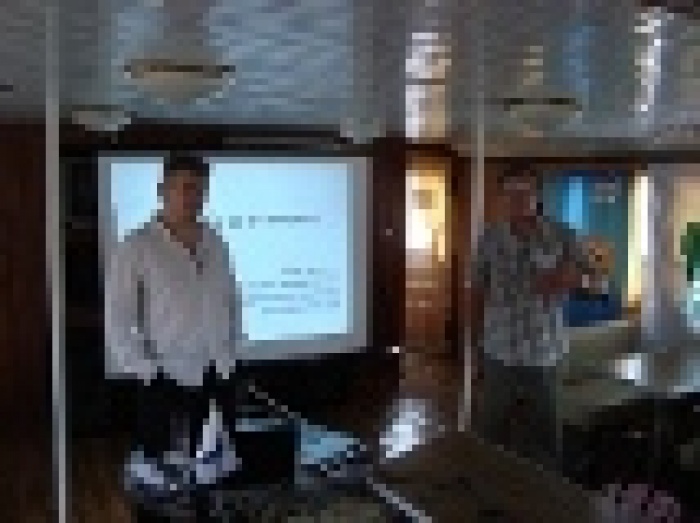 IT – Одиссея на борту теплохода «Жюль Верн»