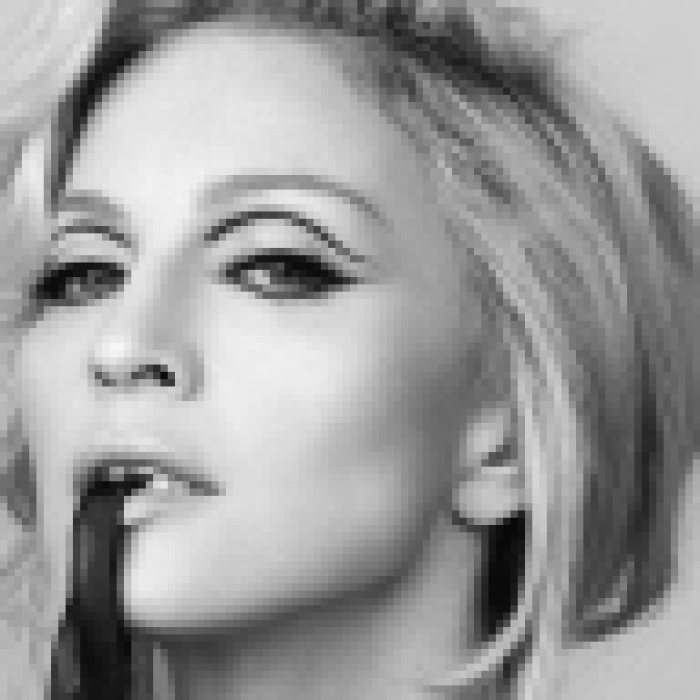 Мадонна приняла участие в социальной кампании Smirnoff