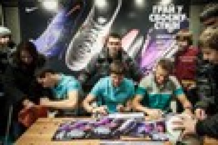 Магазин Nike нового формата открыл свои двери для покупателей Донецка! 