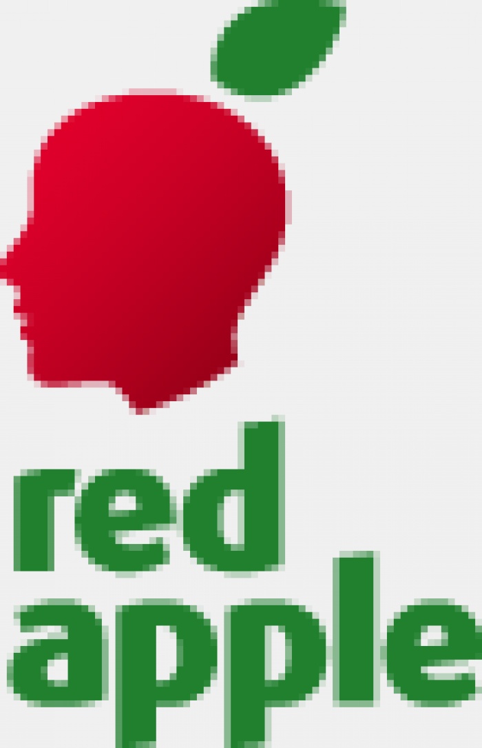 Онлайн-жюри Red Apple о нужных вещах, добрых поступках и вещих снах
